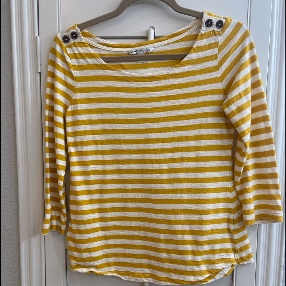 Banana Republic Striped Yellow shirt. Size Small. In great condition!